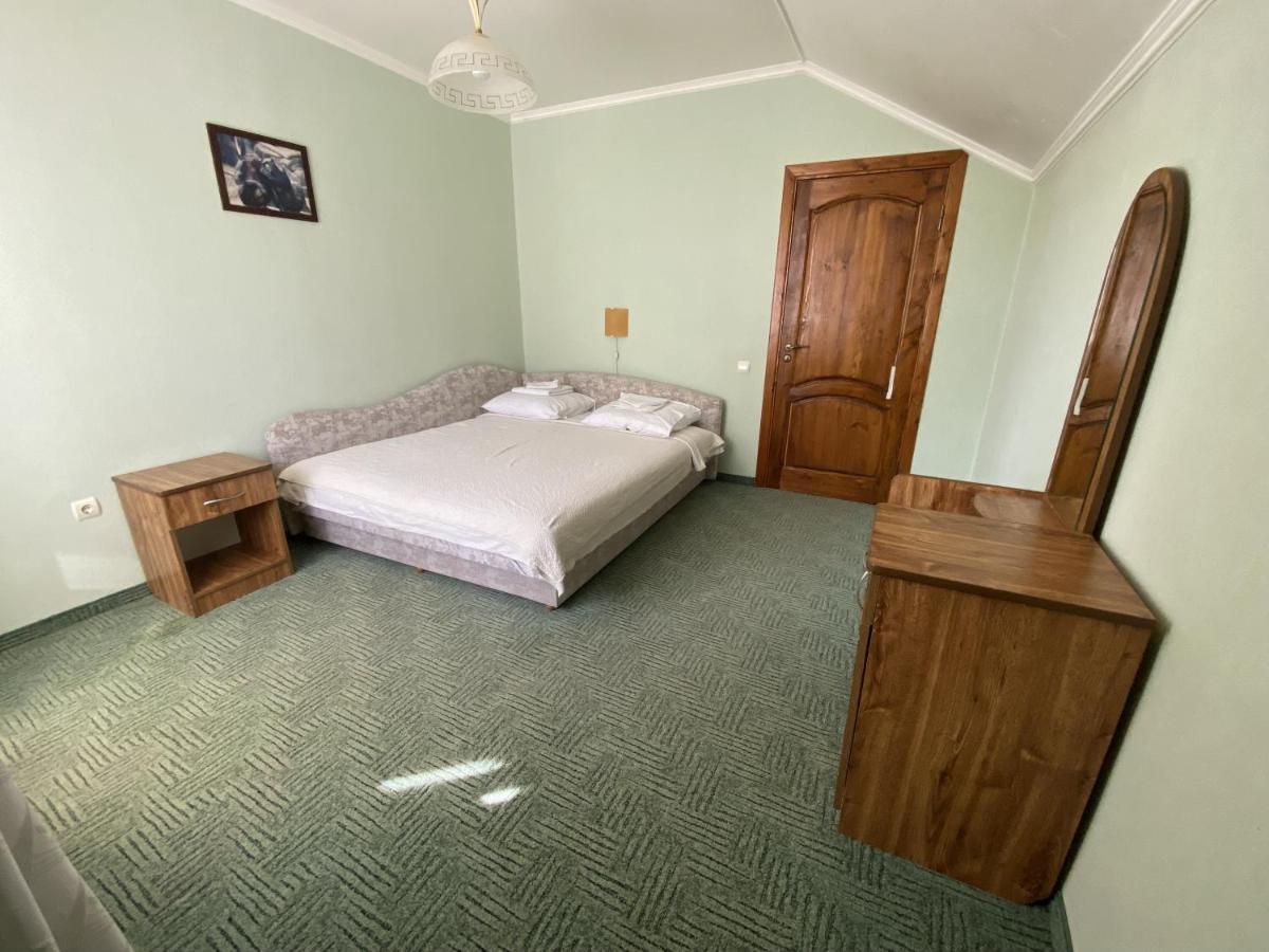 Hotel Edelweiss Polyana  Esterno foto