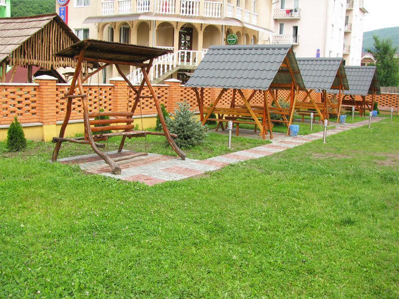 Hotel Edelweiss Polyana  Esterno foto